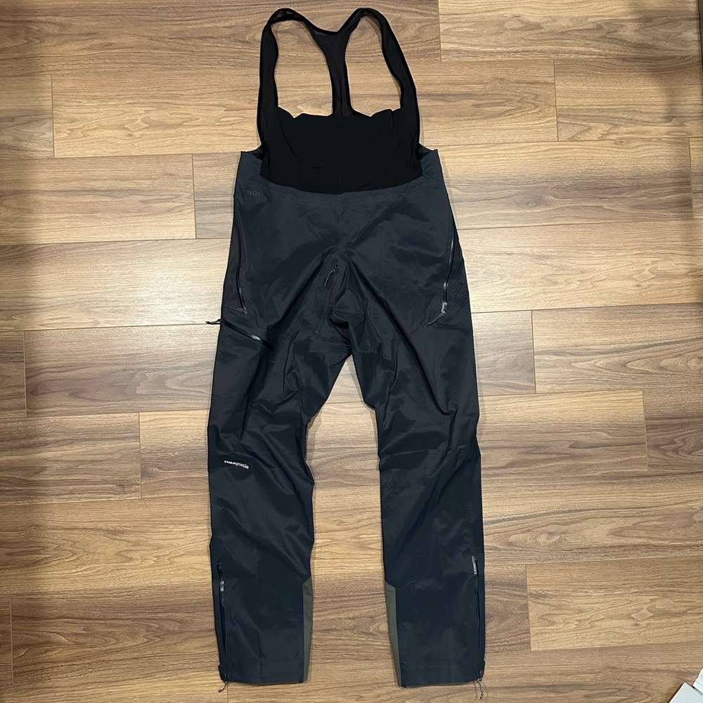 NEW Patagonia Dual Aspect Bibs in Smolder Blue Size XL